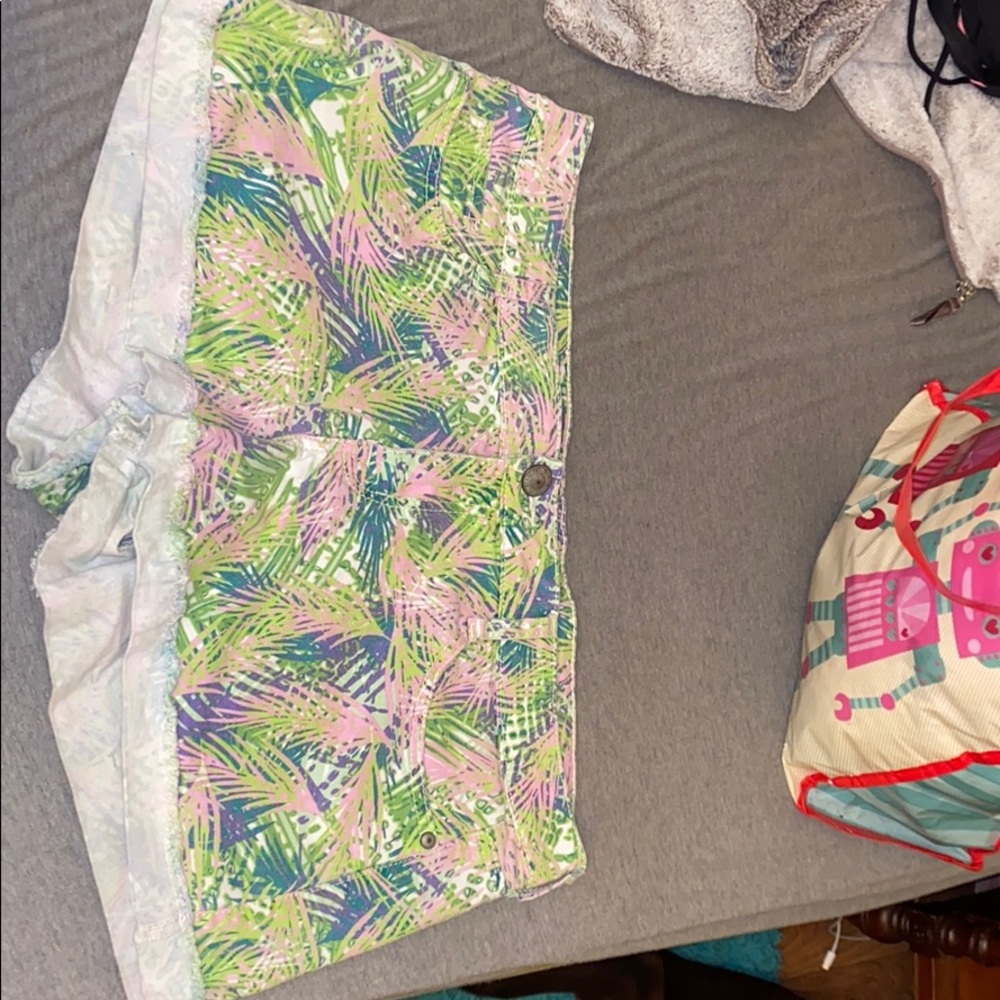 Lei shorts